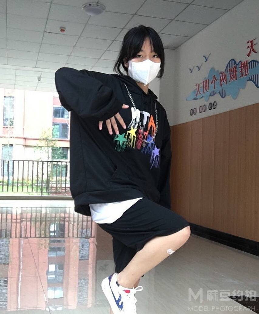 清新模特