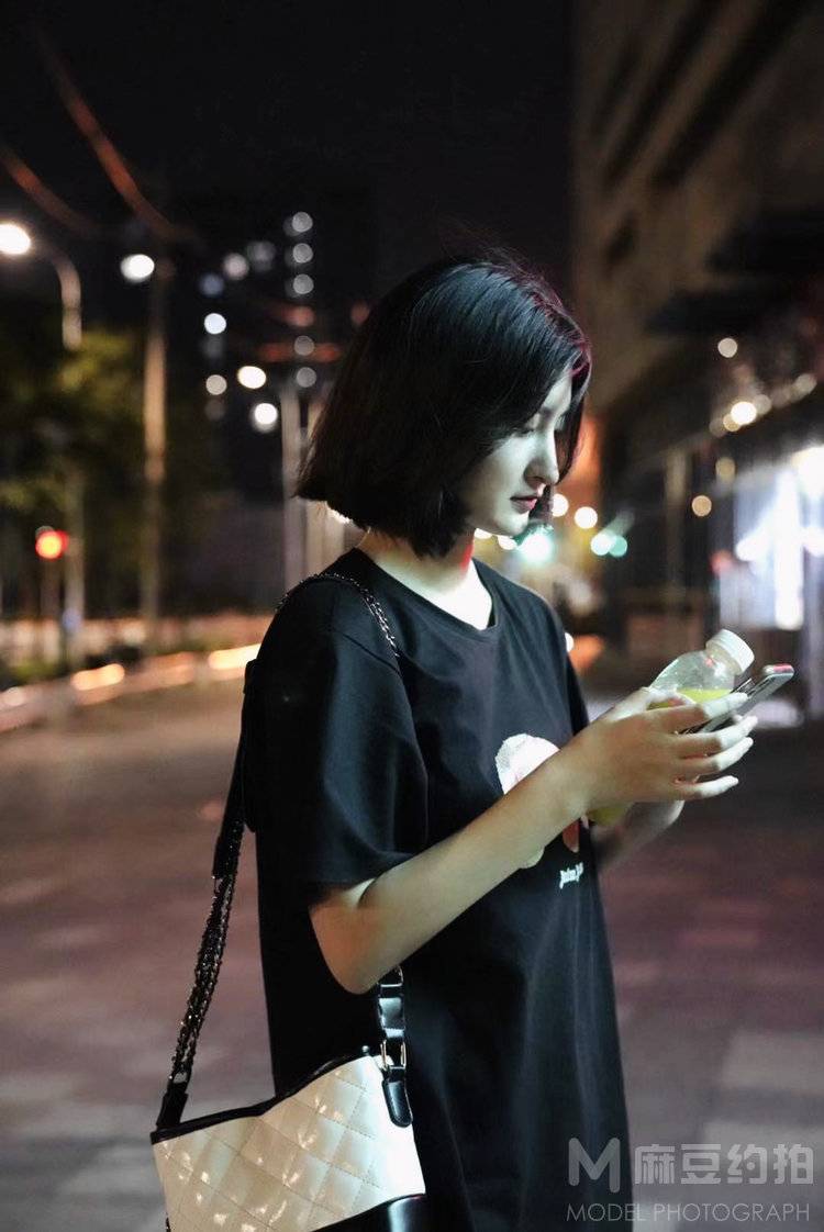 夜景模特