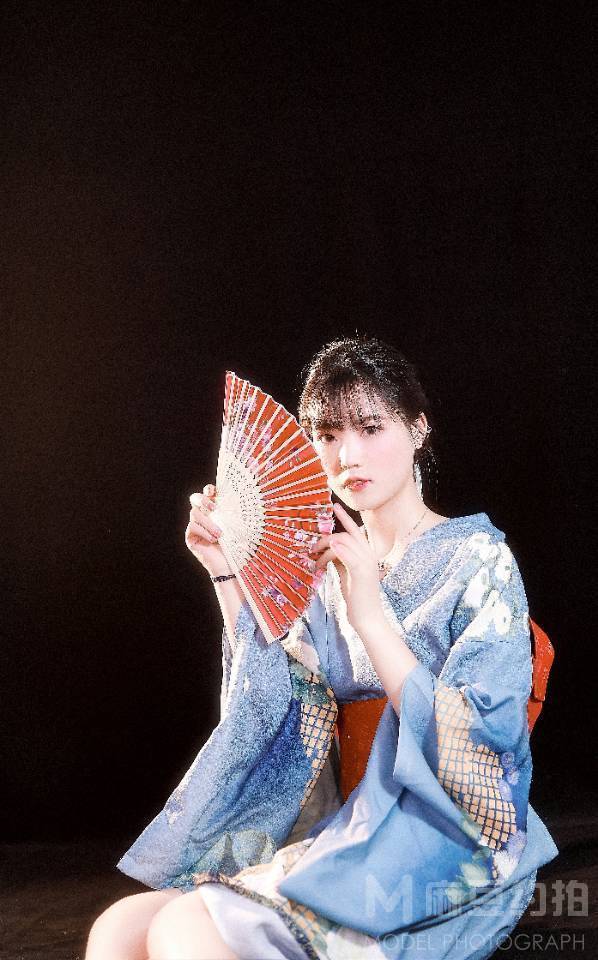 和服模特
