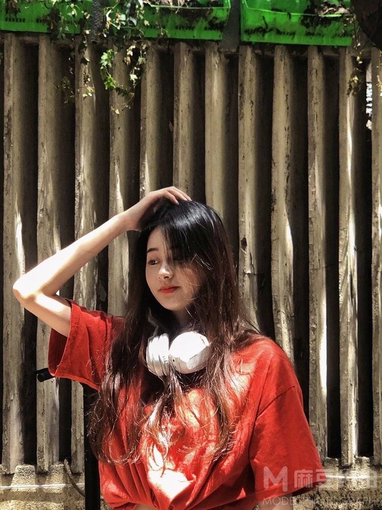 纪实模特