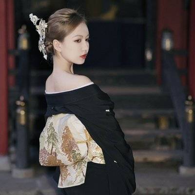和服模特