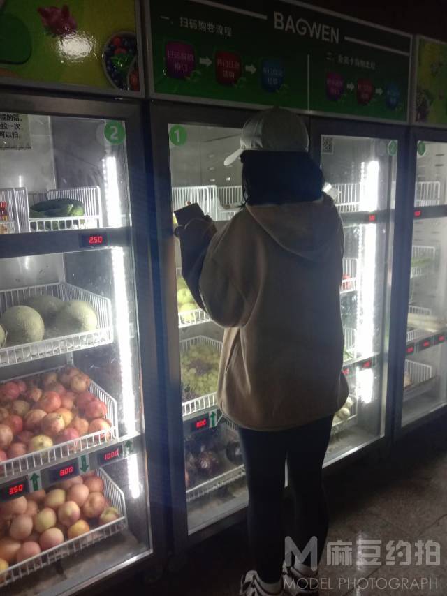 校园模特