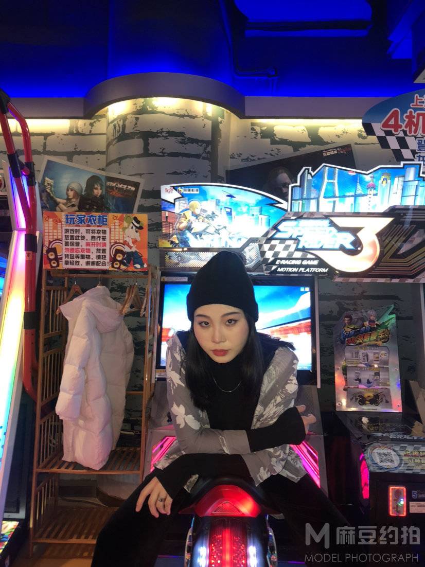 纪实模特
