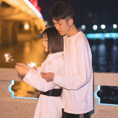 情侣模特