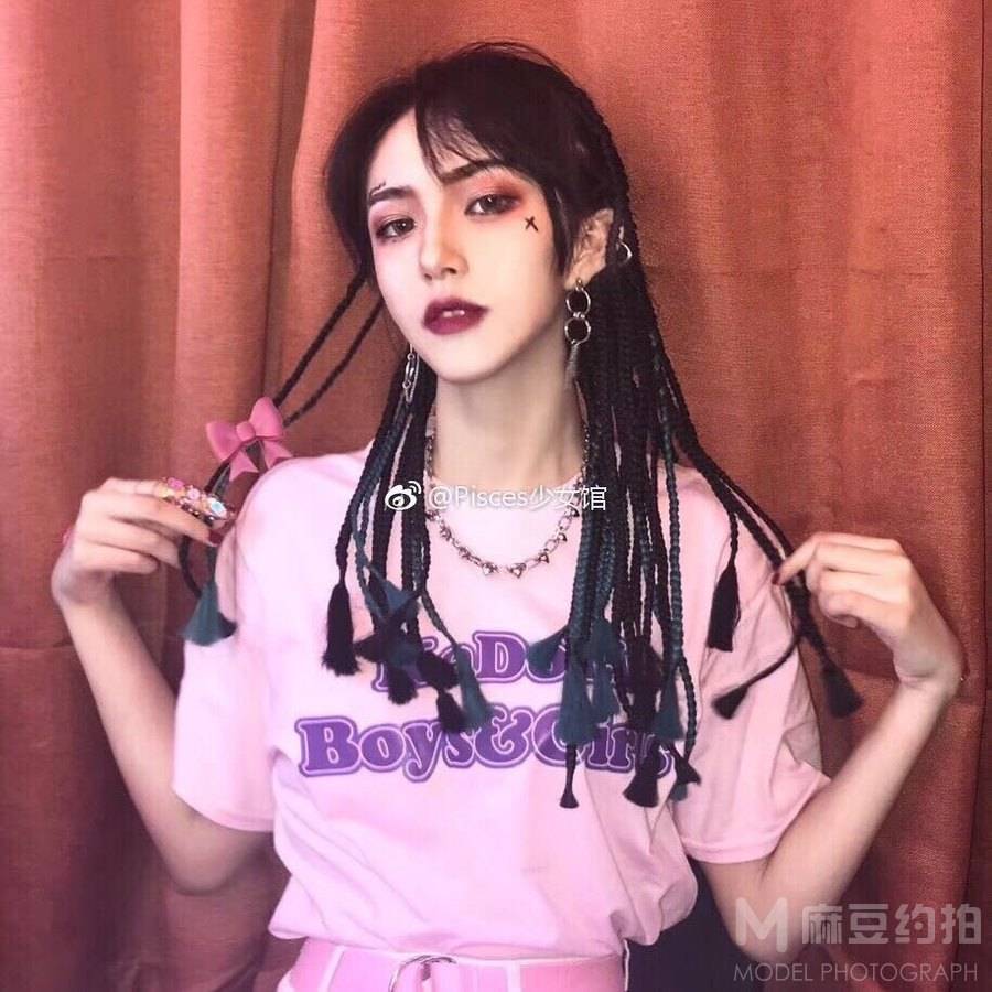 妆容模特