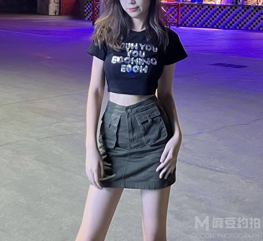 宝丽来模特
