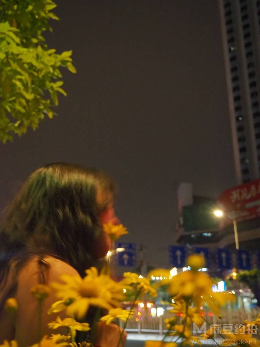 夜景模特