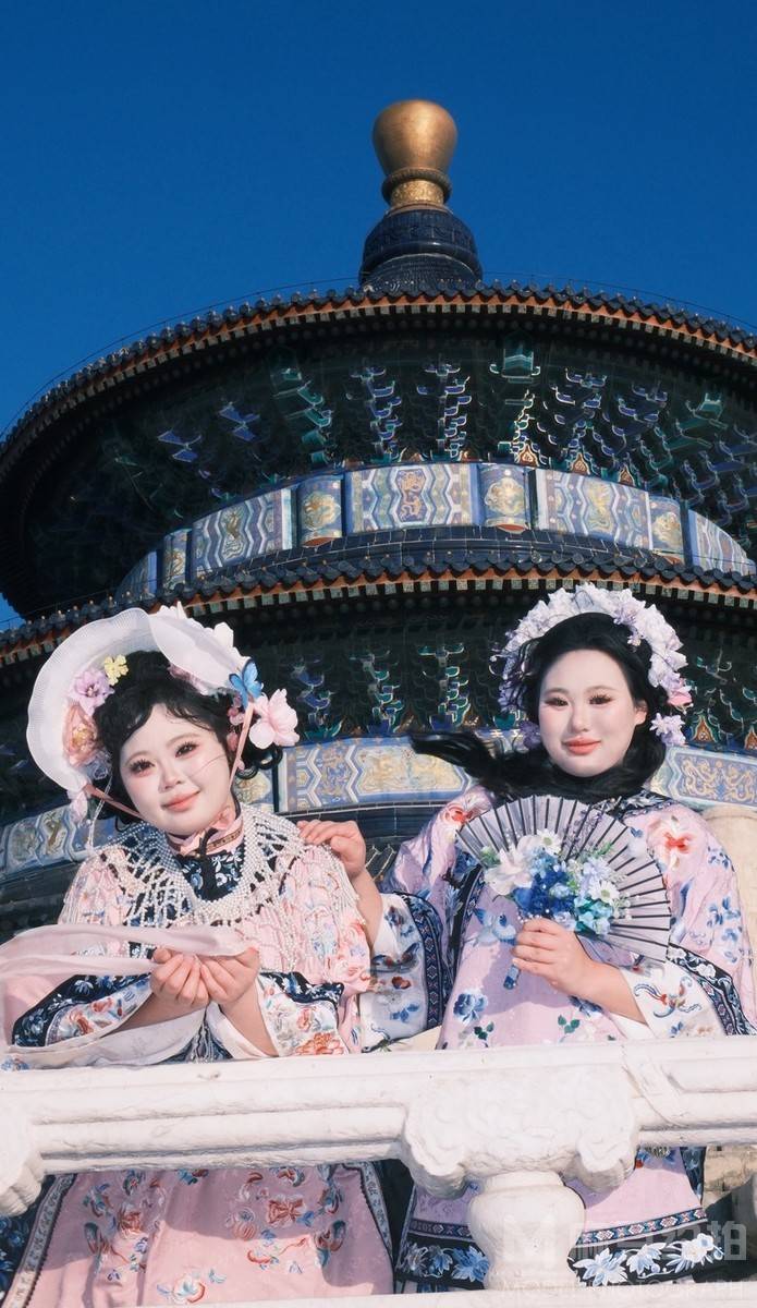 汉服模特