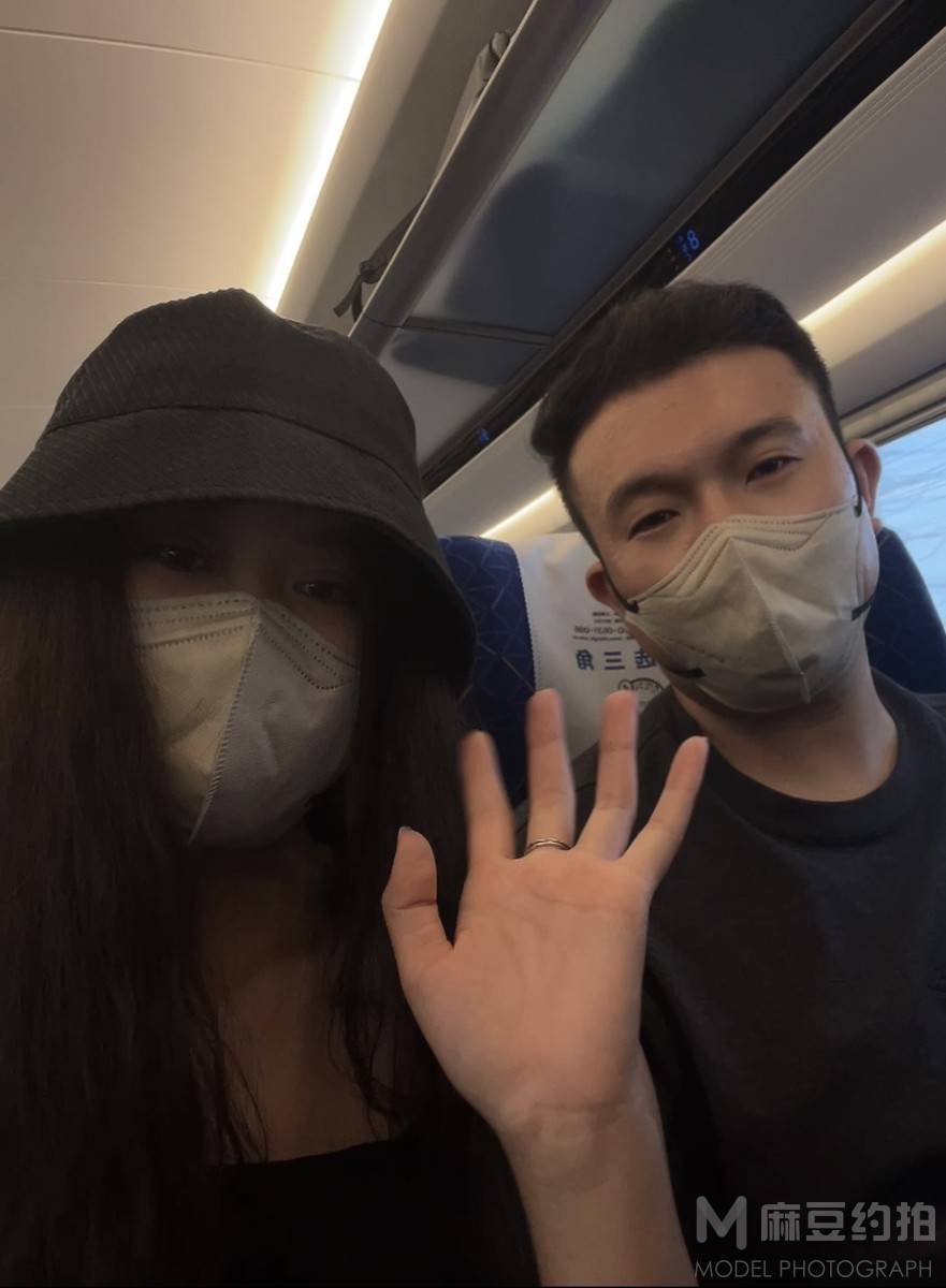 情侣模特