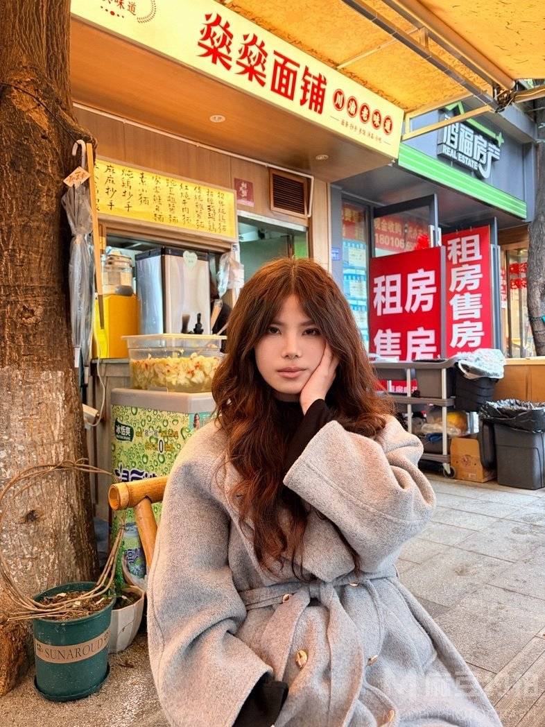 纪实模特