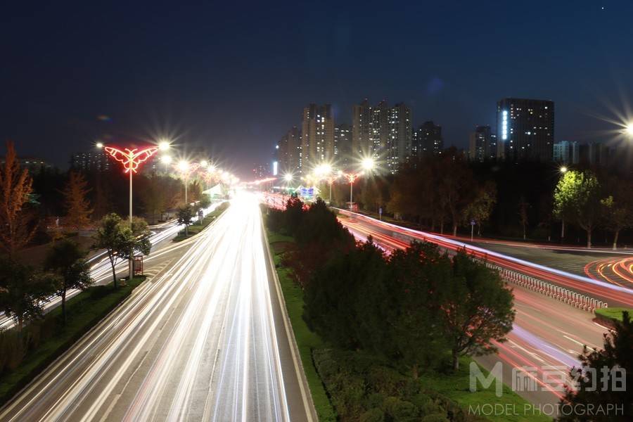 夜景模特