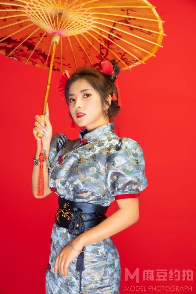 妆容模特