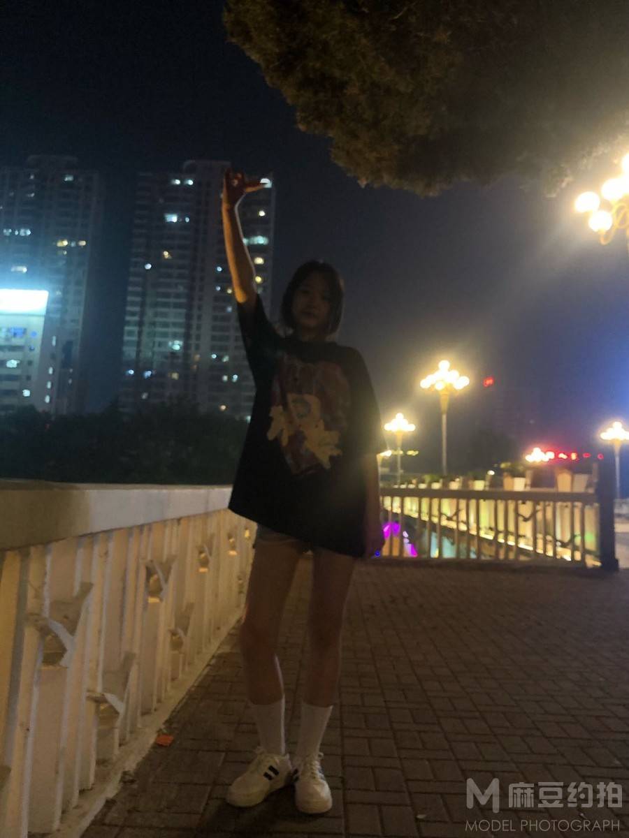 民国模特