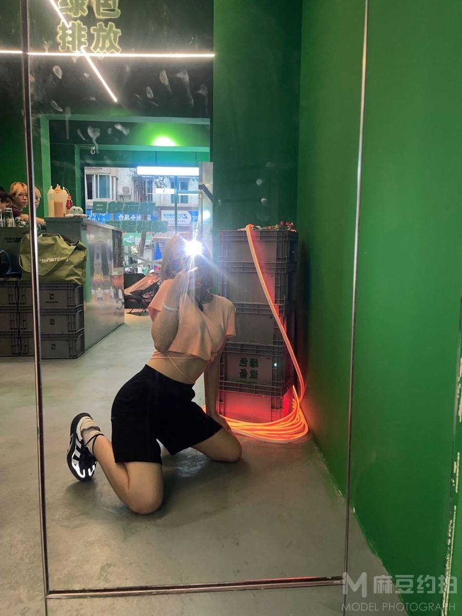 暗黑模特