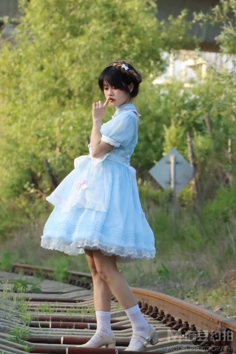 清新模特