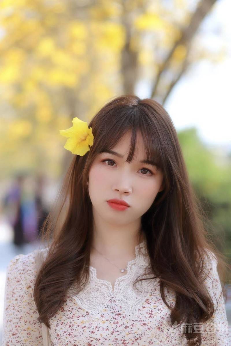 少女模特