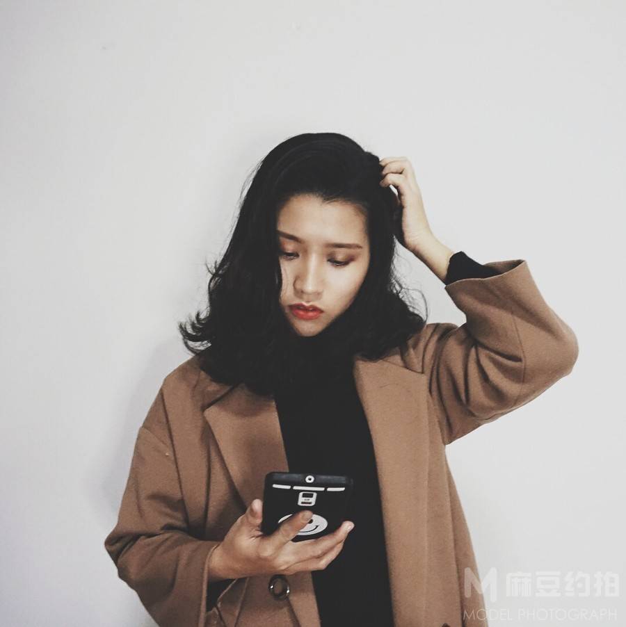 情绪模特