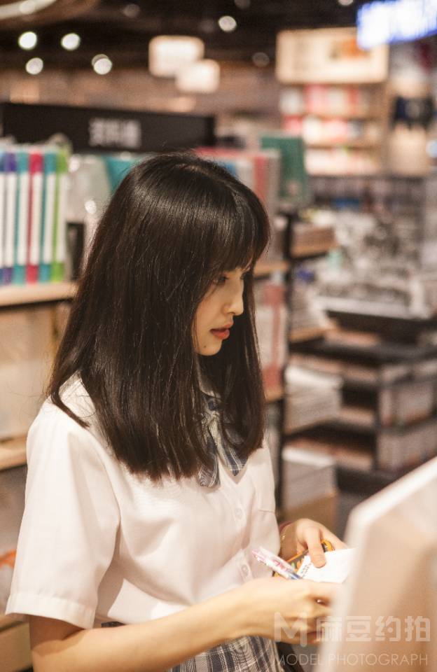 少女模特