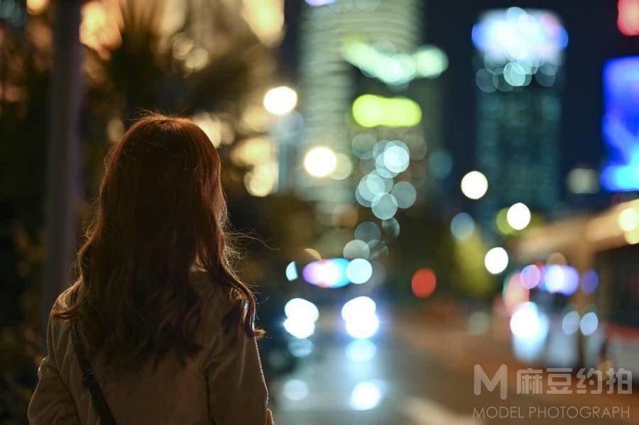 夜景模特