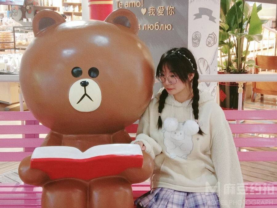 清新模特