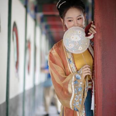 汉服模特