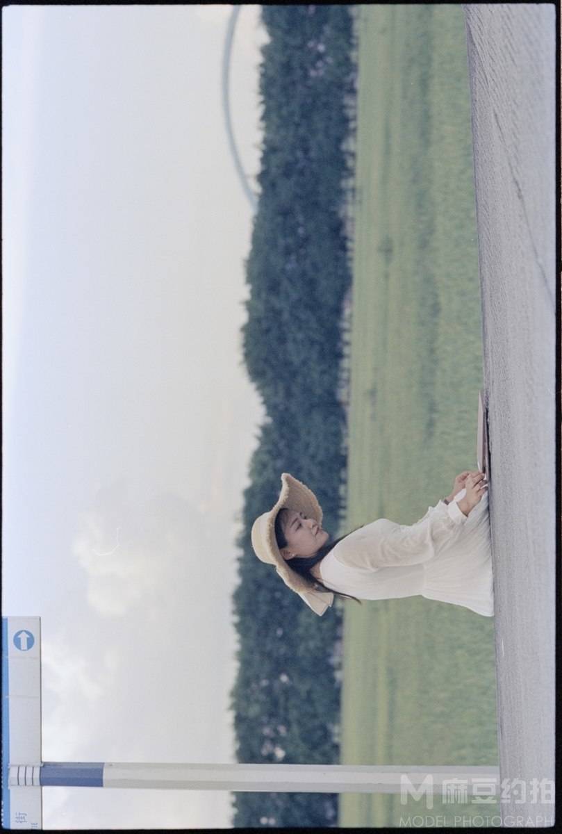 胶片模特