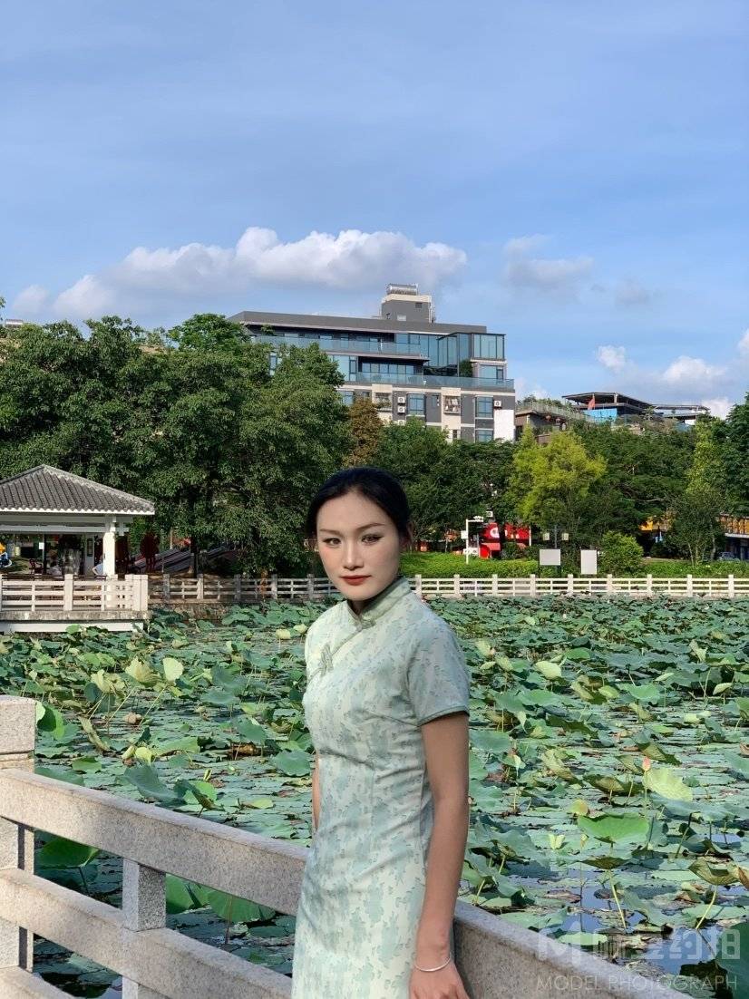 民国模特
