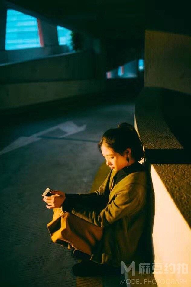 胶片模特