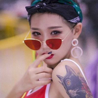 暗黑模特