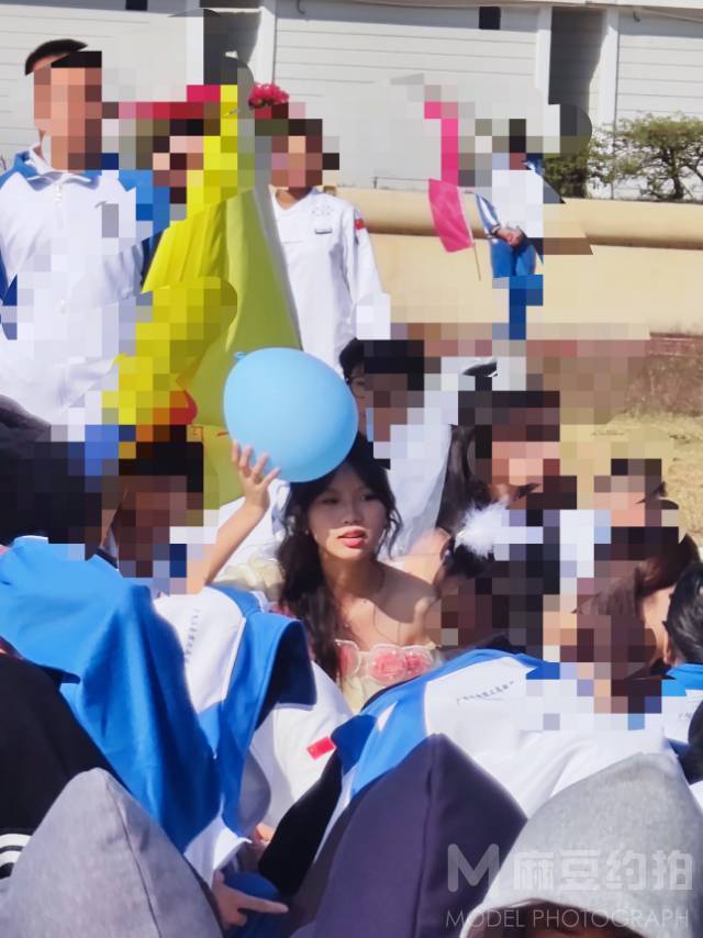 校园模特