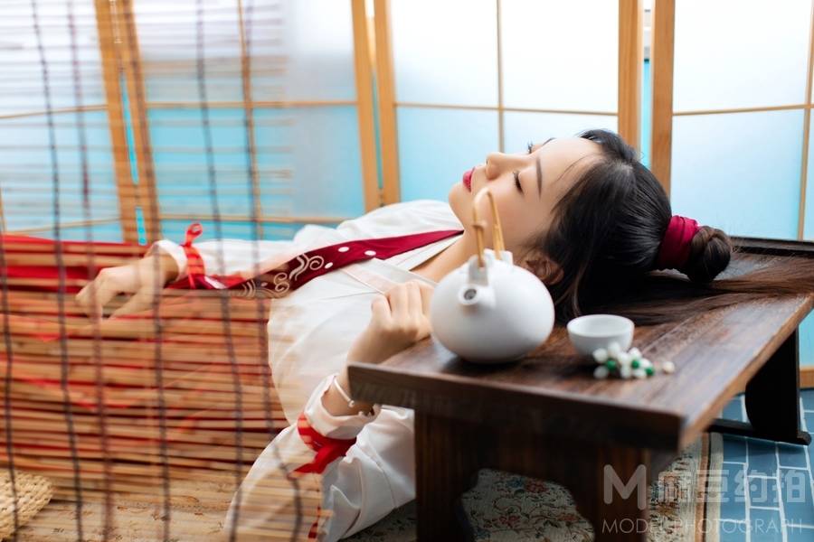 民国模特