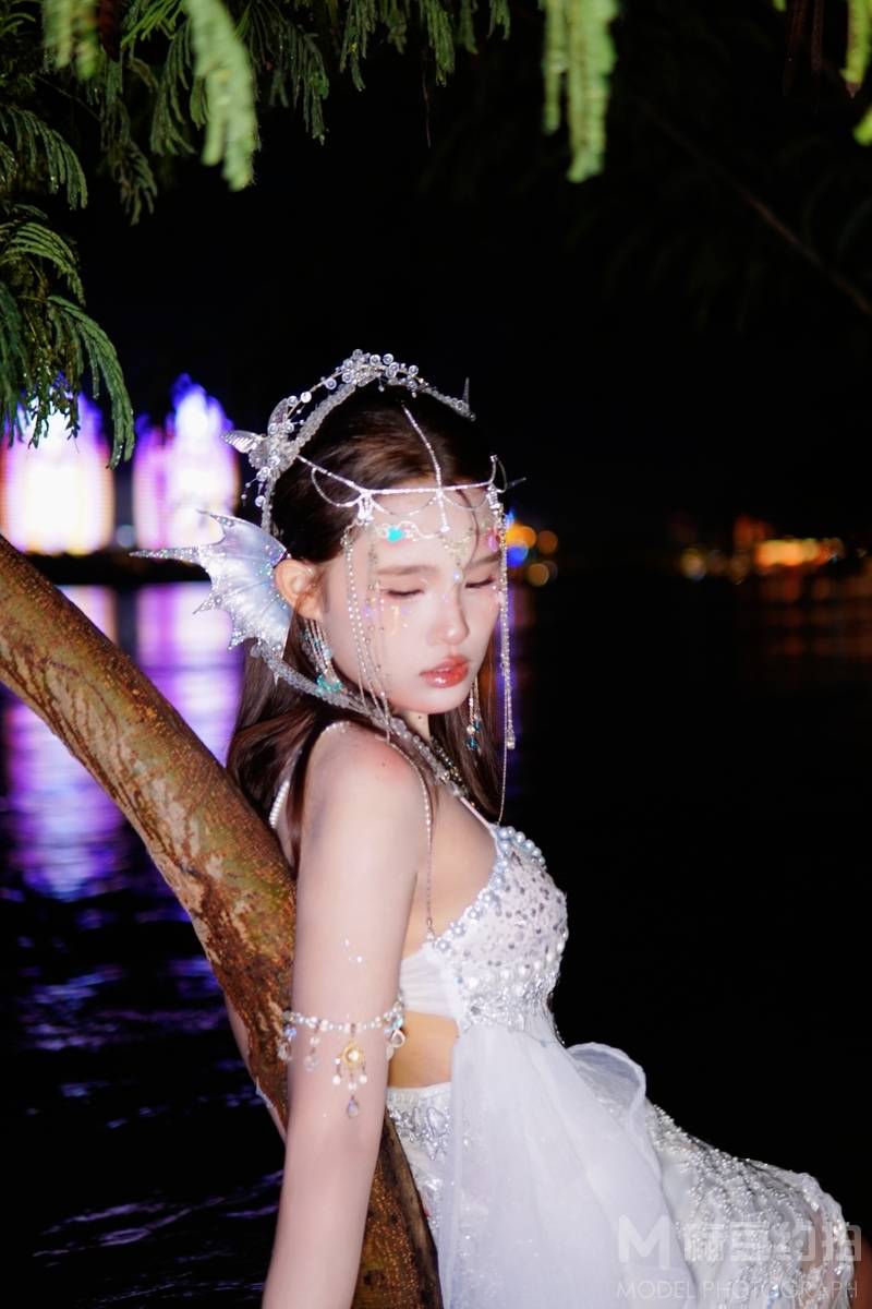 夜景模特
