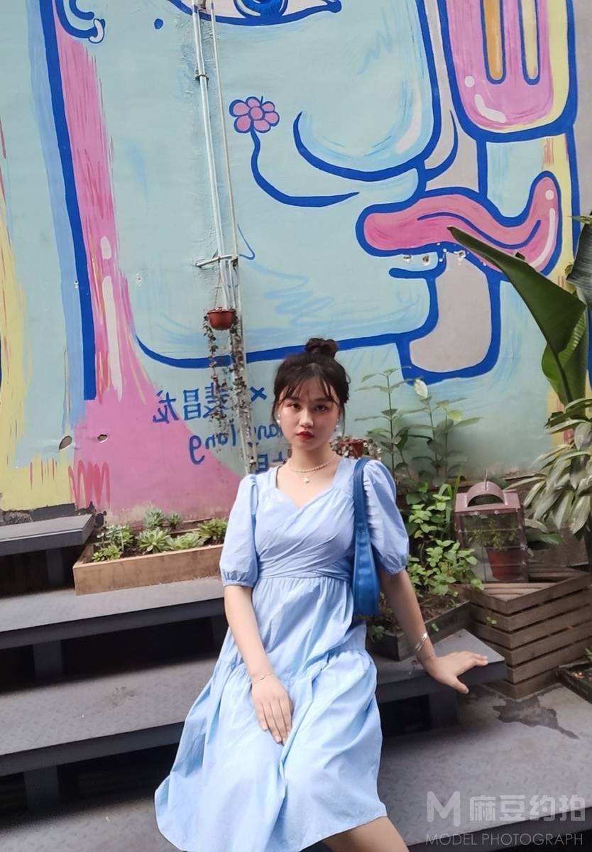 清新模特