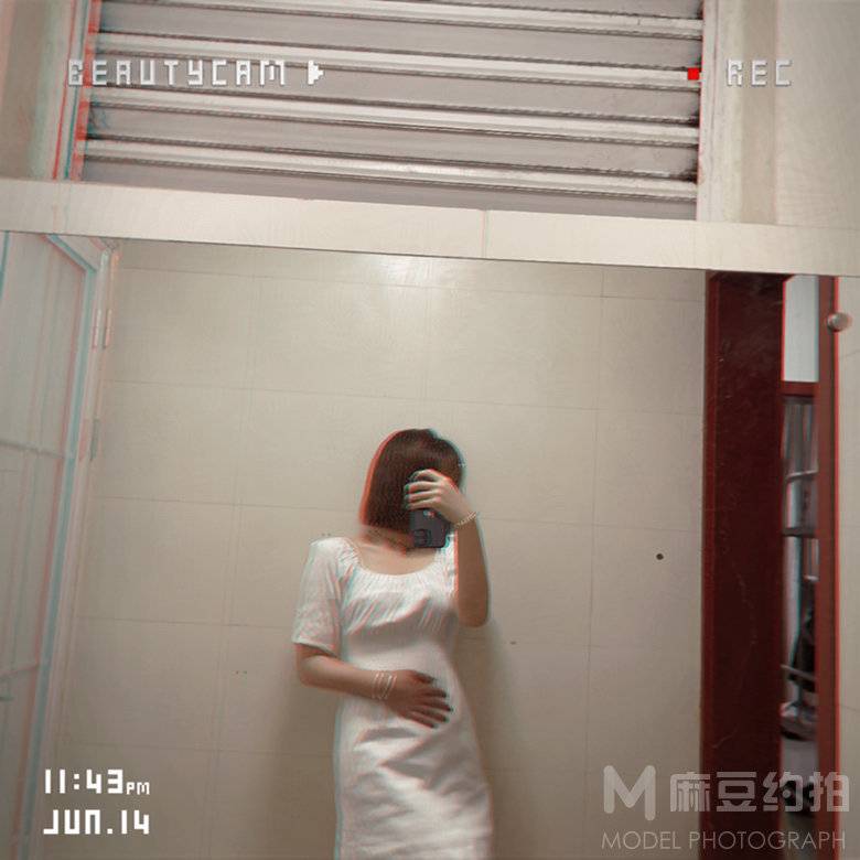 黑白模特