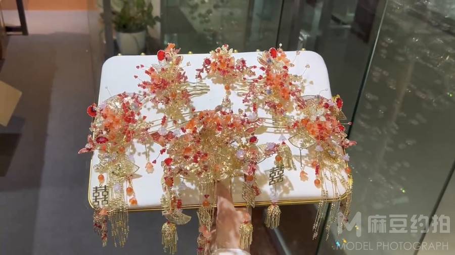 妆容模特