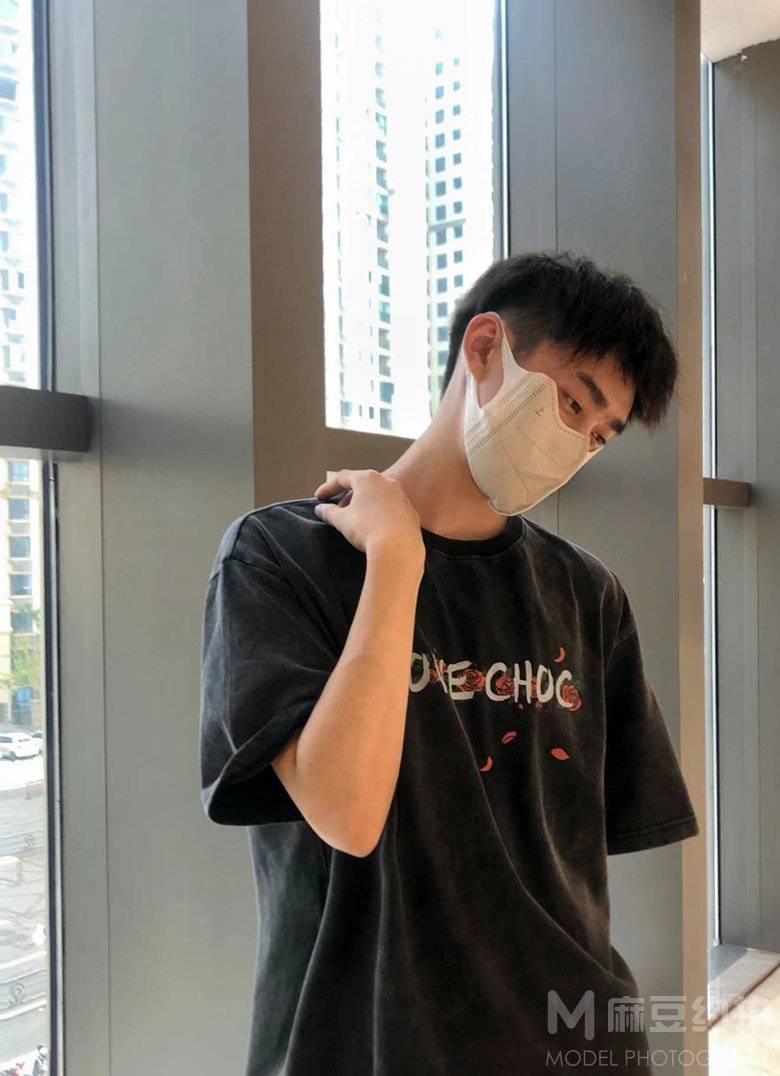 纪实模特