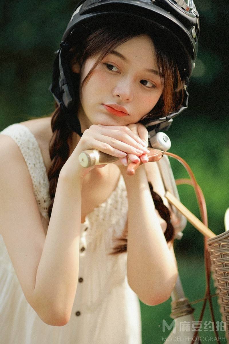 胶片模特