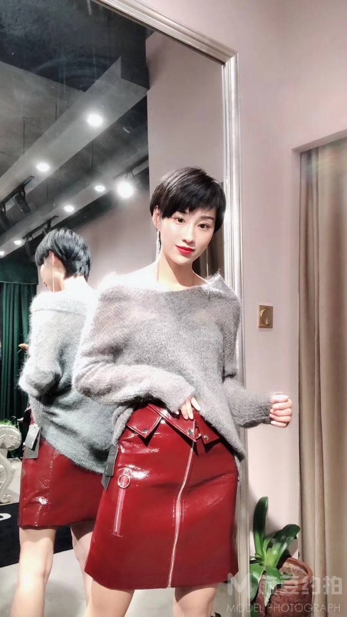 清新模特