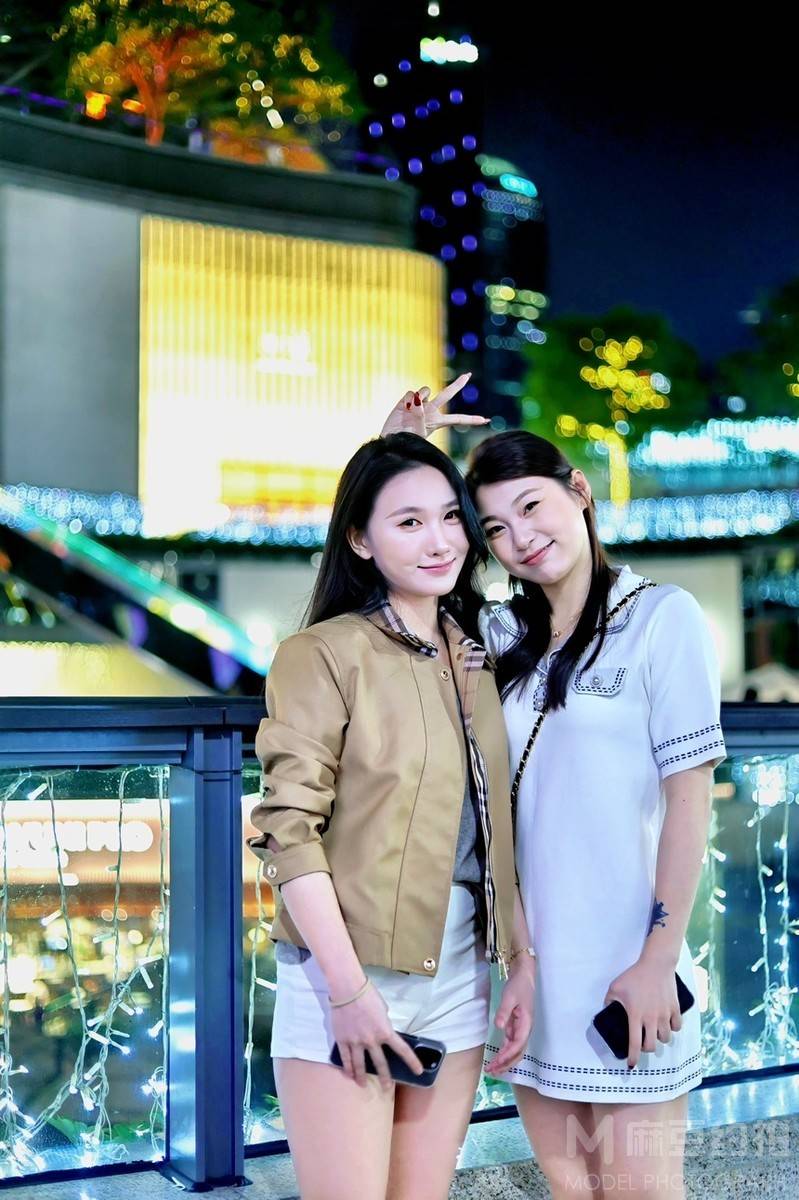 夜景模特