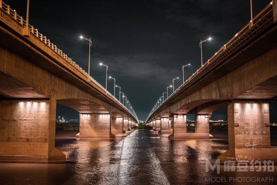 夜景模特