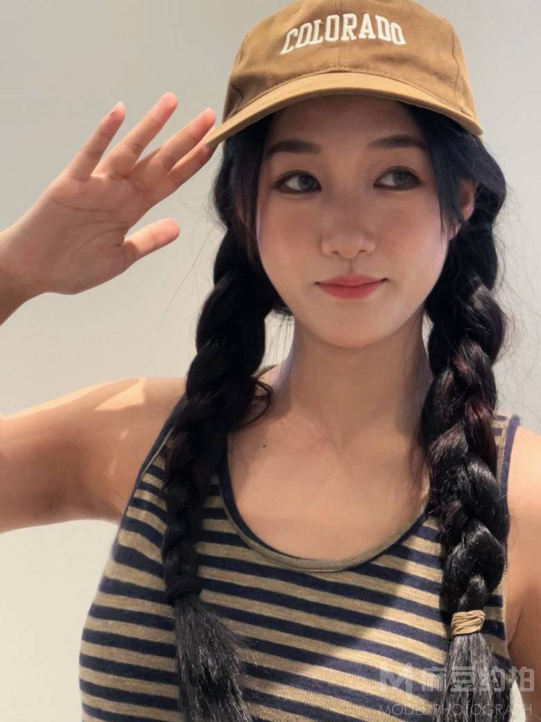 清新模特