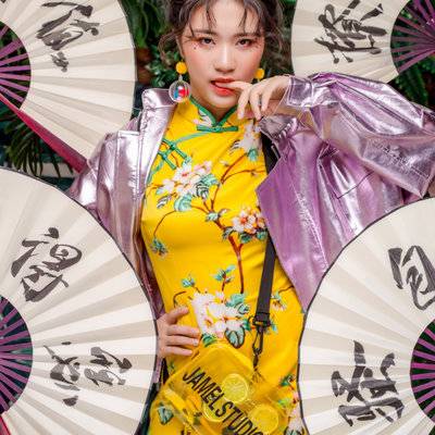 情绪模特