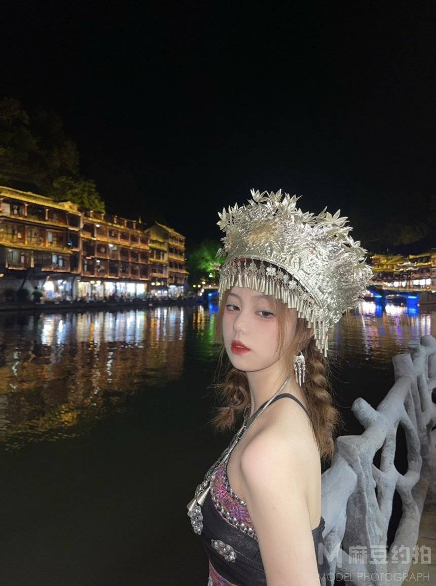 夜景模特