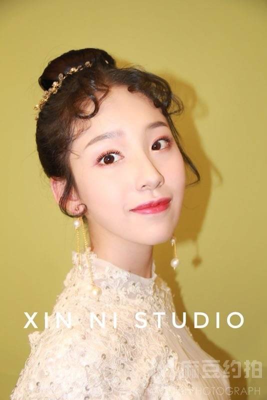 妆容模特