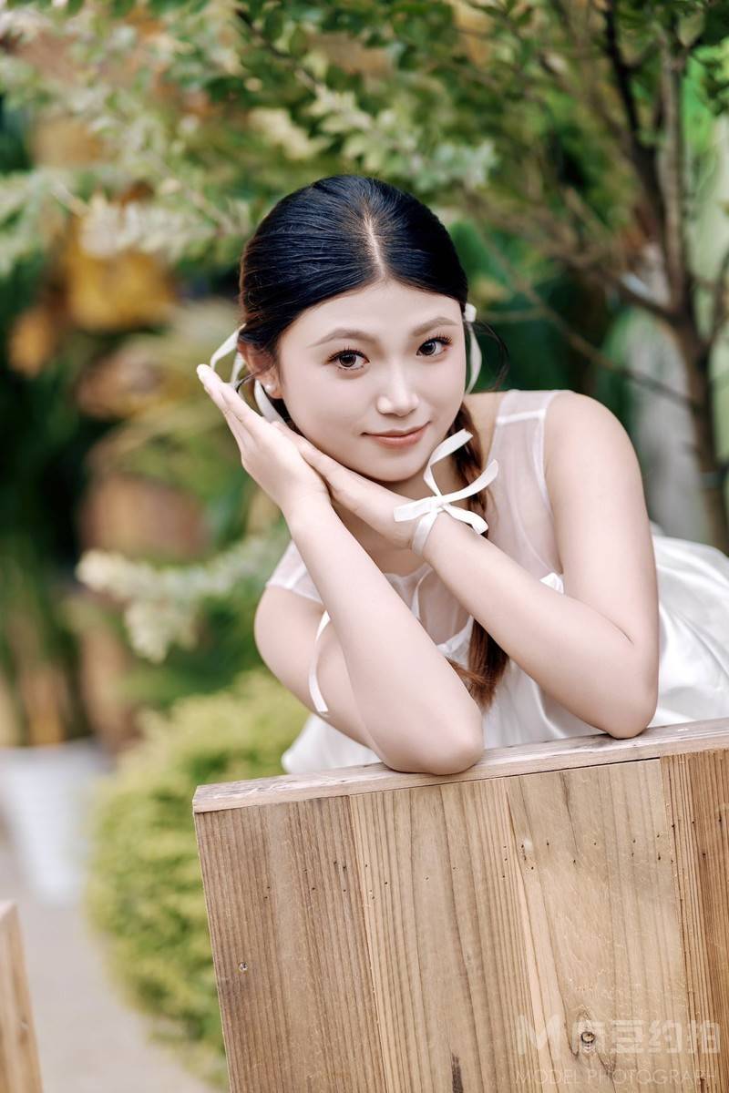 民国模特