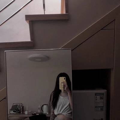 黑白模特