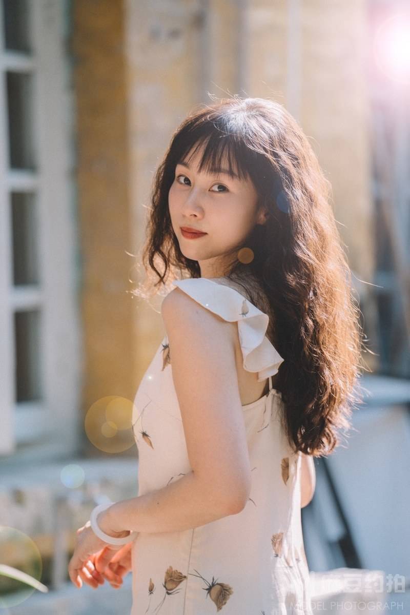 胶片模特