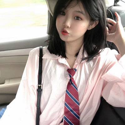 宝丽来模特