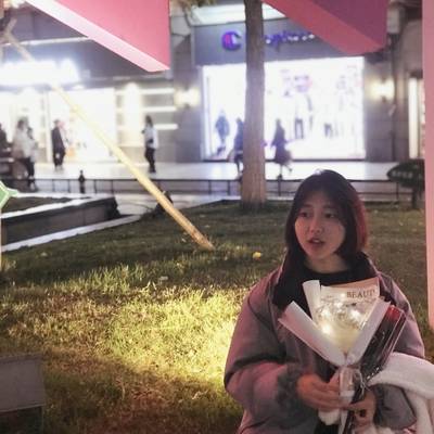 纪实模特