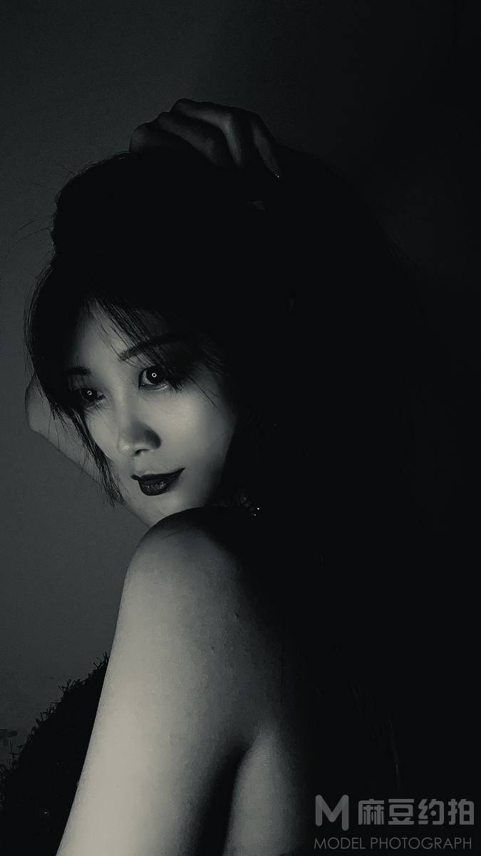 暗黑模特